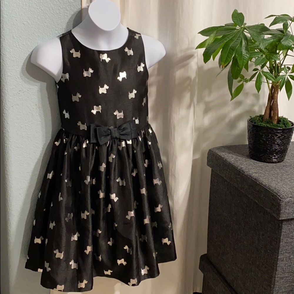 *10% off /2+* Kids black dress size 7